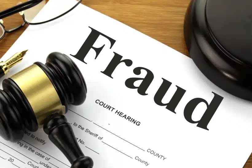 Falsificar ingresos para reclamar créditos Falsificar ingresos para reclamar créditos
